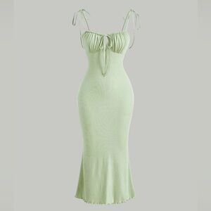 Elegant Light Green Dress
